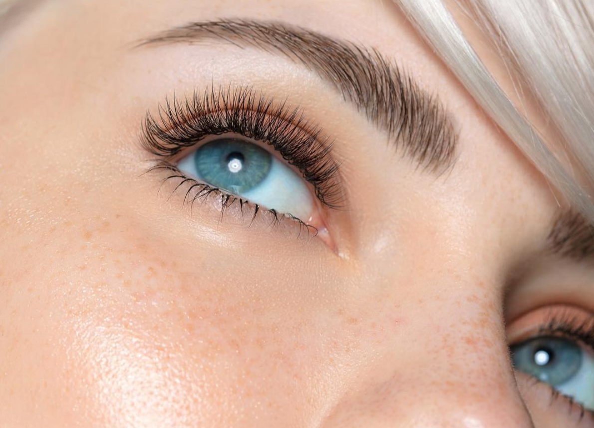 NORMAL LASHES/ تركيب رموش عادي